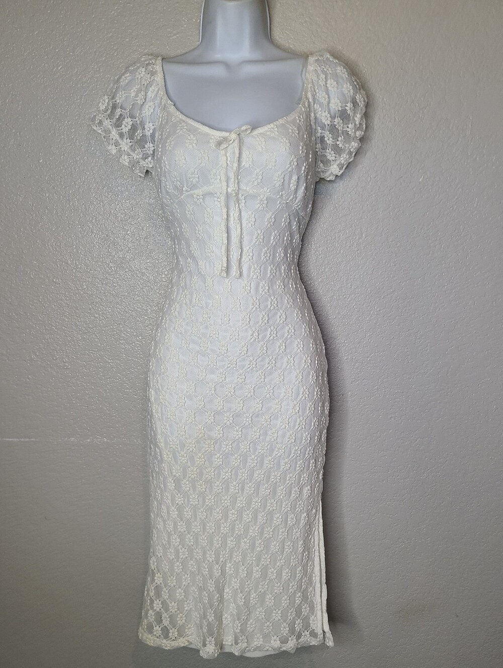 No Comment Ivory White Stretch Lace Midi Dress Sheer Puff Sleeves Cotton Blend